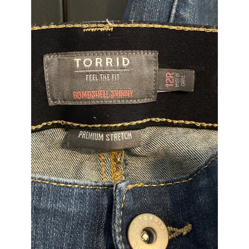 Torrid Bombshell Skinny Jeans Size 12R Distressed Ripped Stretch Denim Blue - Picture 7 of 9